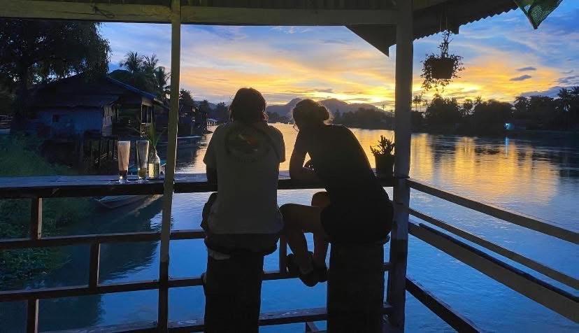 Souksanh River Bungalow Muang Không Eksteriør bilde