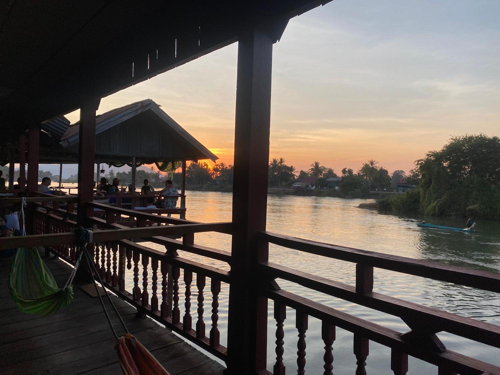 Souksanh River Bungalow Muang Không Eksteriør bilde